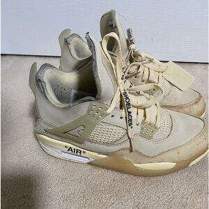 Used Men’s 8.5 Jordan 4 Off White Sail